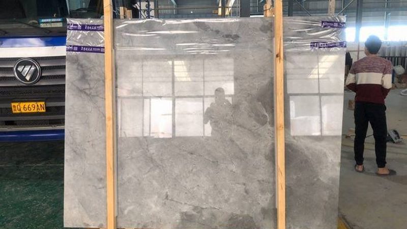 水磨石现浇与预制板的较量：工艺差异与适用场景分析